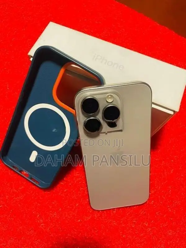 Apple iPhone 15 Pro (Used)