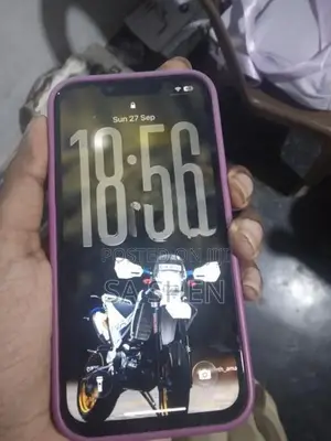 Apple iPhone 13 (Used)