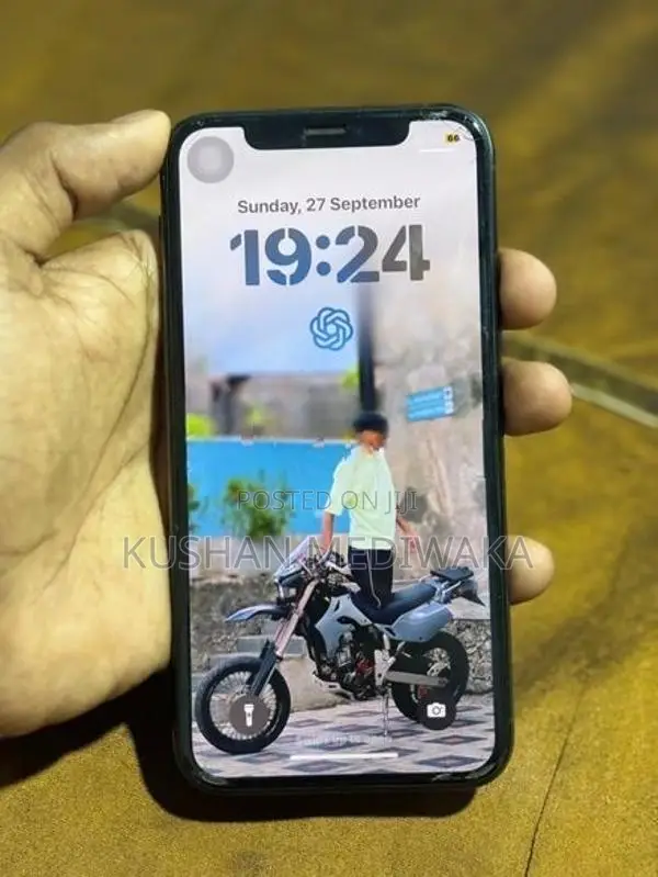 Apple iPhone 11 Pro (Used)