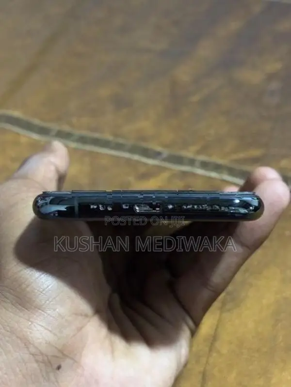 Apple iPhone 11 Pro (Used)
