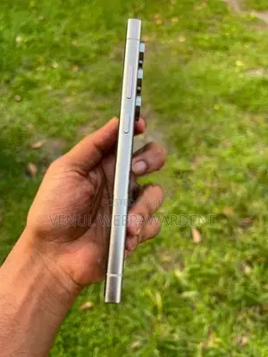 Samsung Galaxy S24 Ultra (Used)
