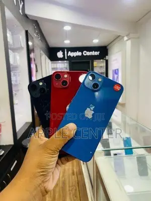 Apple iPhone 13 (Used)