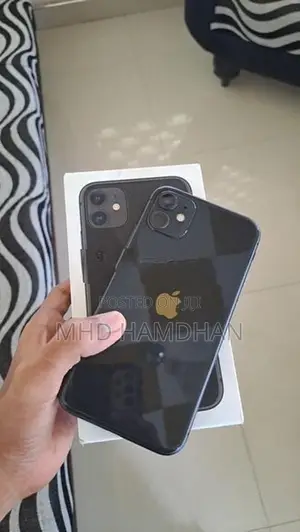 Apple iPhone 11 (Used)
