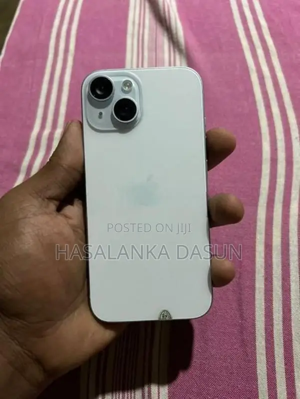 Apple iPhone 15 (Used)