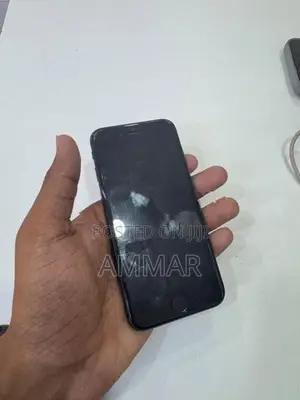 Apple iPhone 8 128GB (Used)