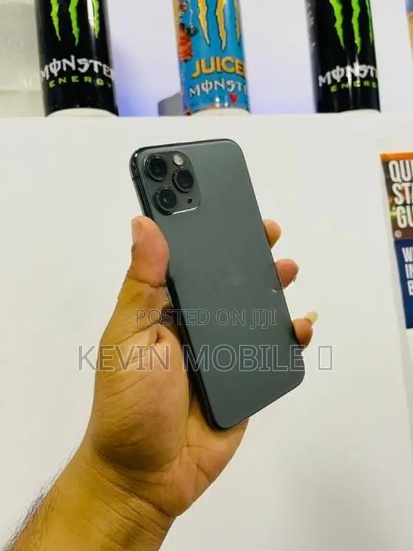 Apple iPhone 11 Pro 256GB (Used)
