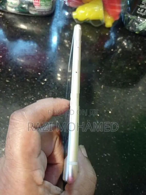 Apple iPhone 8 Plus (Used)