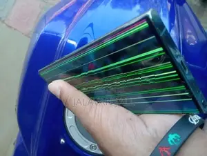 Samsung Galaxy S22 (Used)