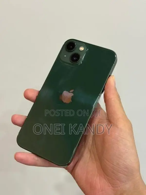 Apple iPhone 13 128GB (Used)