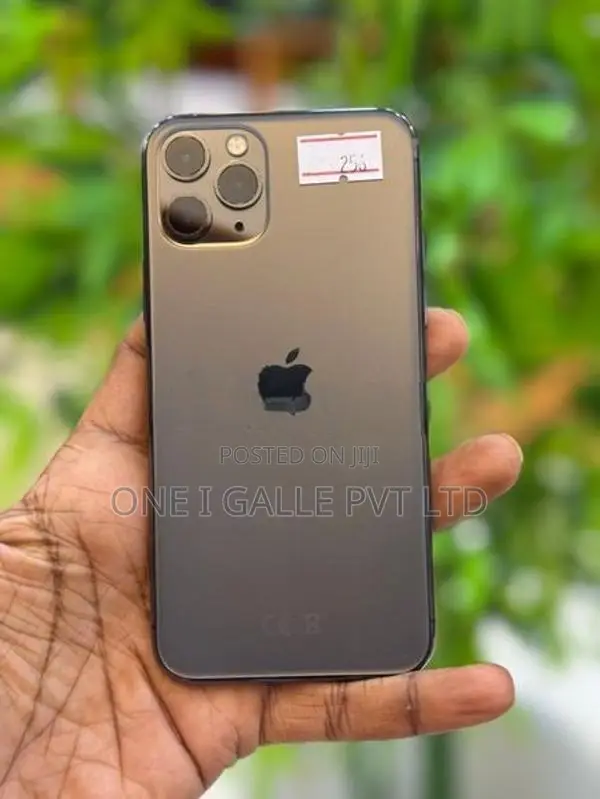 Apple iPhone 11 Pro 256GB (Used)