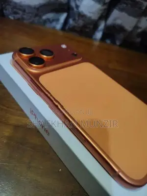 Apple iPhone 17 Pro Max (Used)