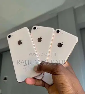 Apple iPhone 8 (Used)