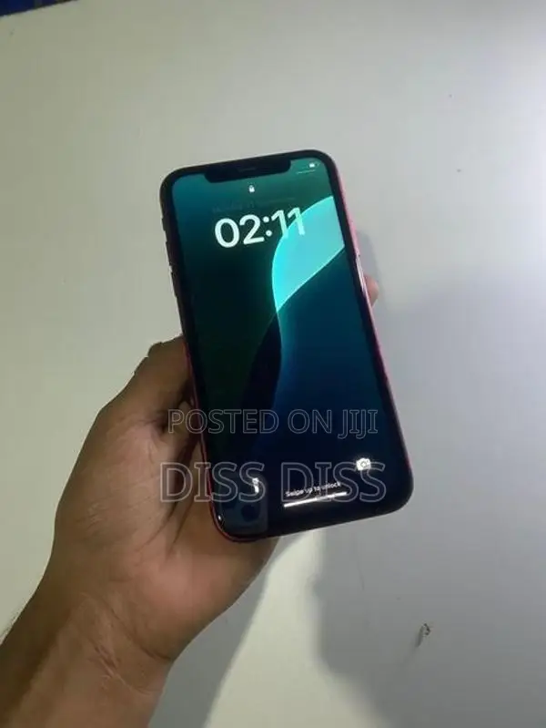 Apple 11 (Used)