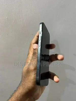 Apple iPhone 15 (Used)