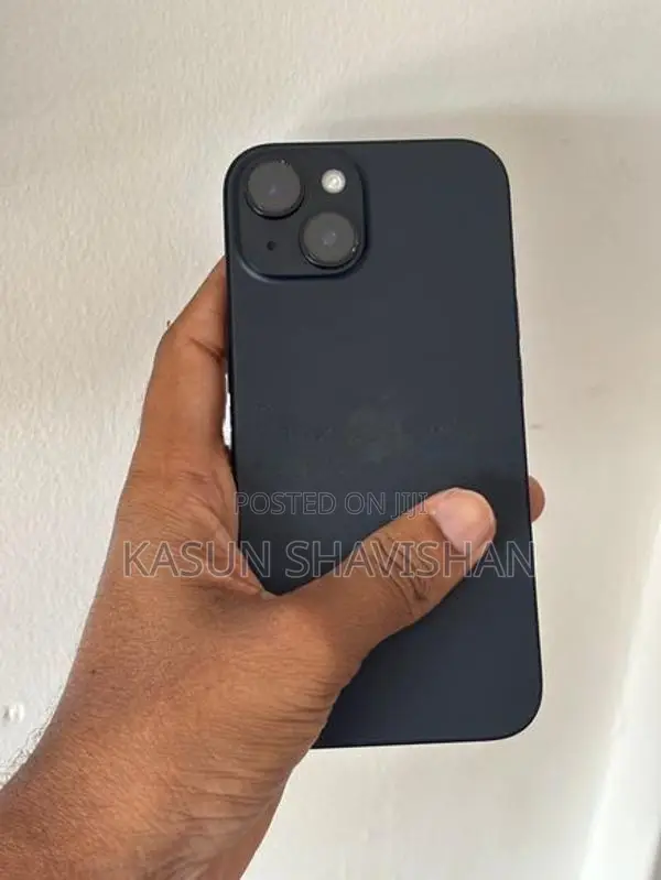 Apple iPhone 15 (Used)