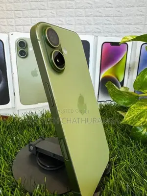 Apple iPhone 17 (Used)