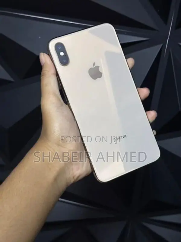 Apple iPhone XS Max (Used)