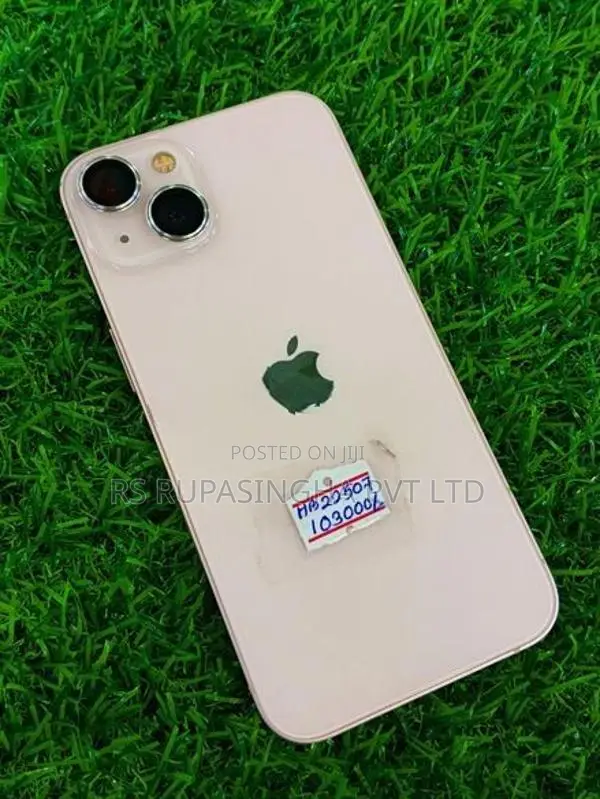Apple iPhone 13 (Used)