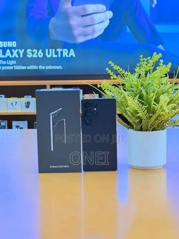 Samsung Galaxy S25 Ultra (Used)