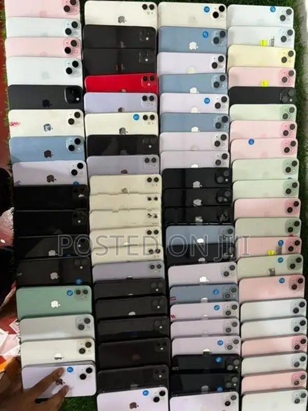 Apple iPhone 14 (Used)
