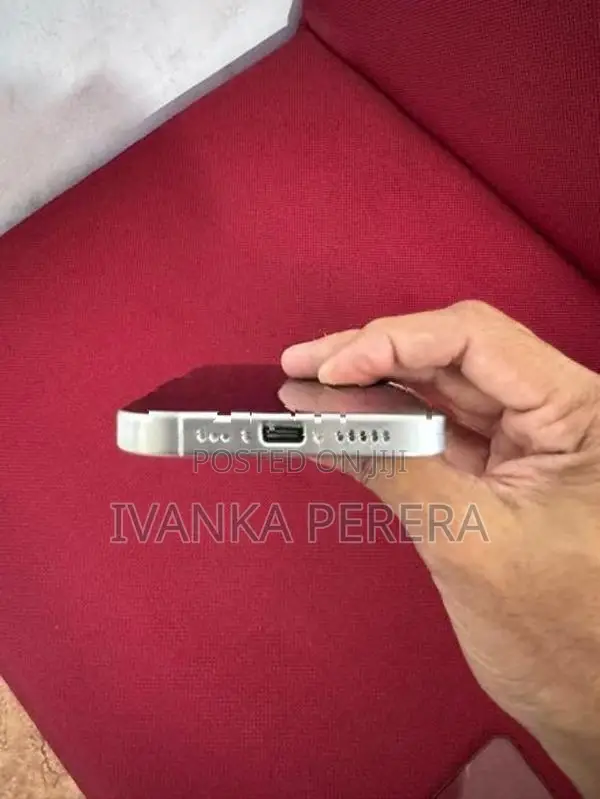 Apple iPhone 15 Pro (Used)
