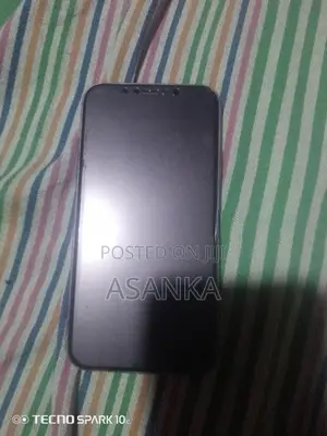 Apple iPhone 11 (Used)