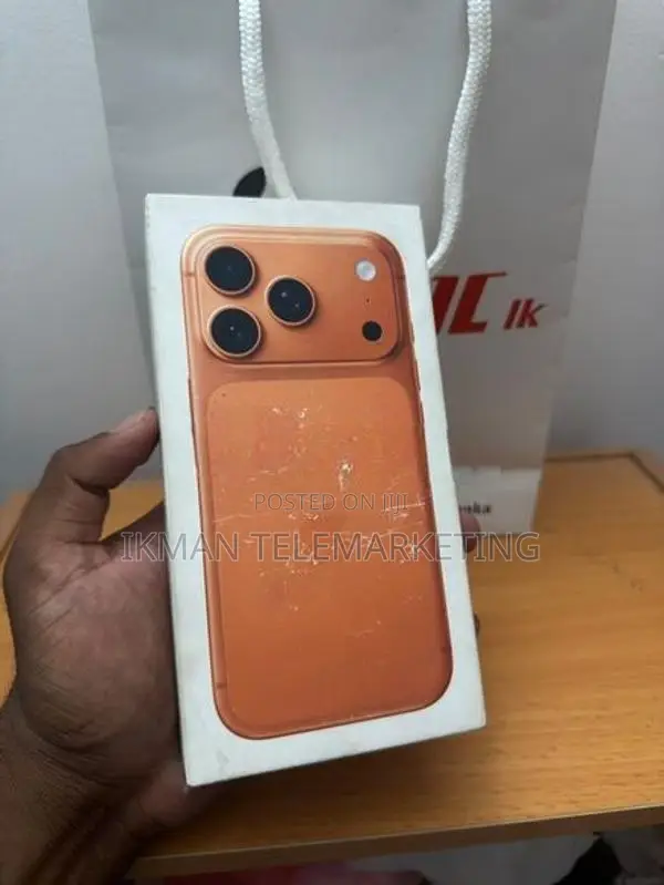 Apple iPhone 17 Pro Physical SIM (Used)