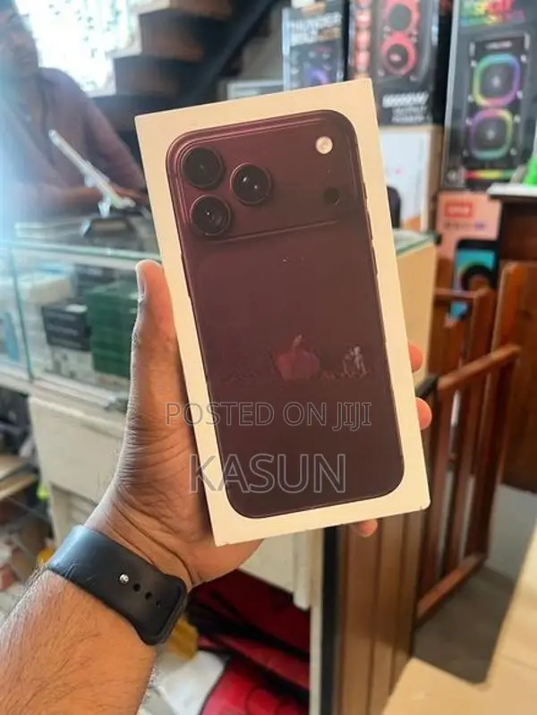 Apple iPhone 18 Pro Max (Brand New)