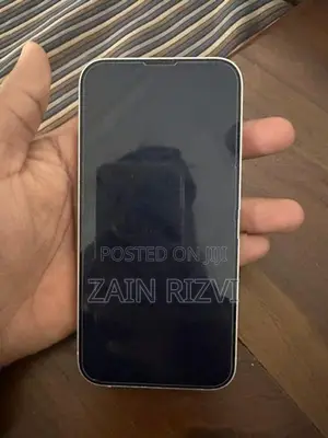 Apple iPhone 13 (Used)