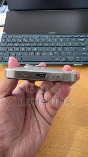Apple iPhone 15 Pro (Used)
