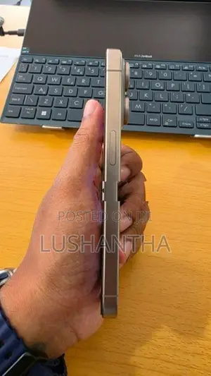 Apple iPhone 15 Pro (Used)