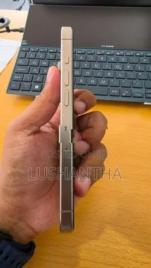 Apple iPhone 15 Pro (Used)