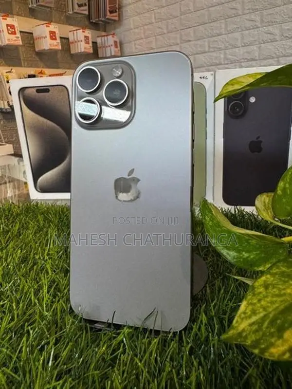 Apple iPhone 16 Pro Max (Used)