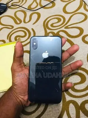 Apple iPhone X (Used)