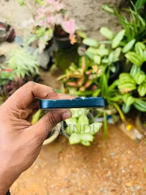 Apple iPhone 14 (Used)