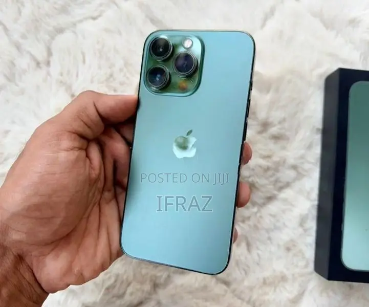 Apple iPhone 13 Pro (Used)