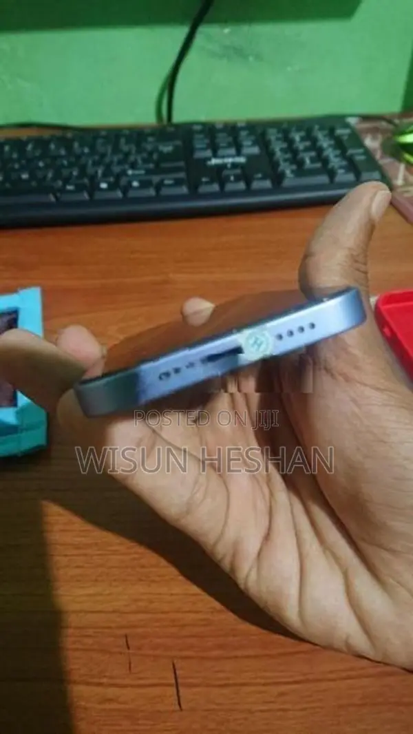 Apple iPhone 12 mini (Used)