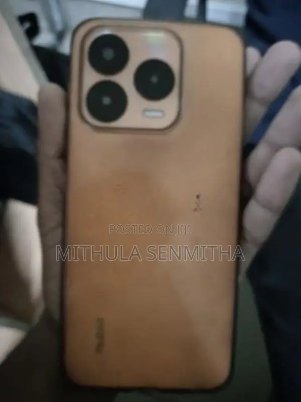 ZTE nubia V70 Design (Used)