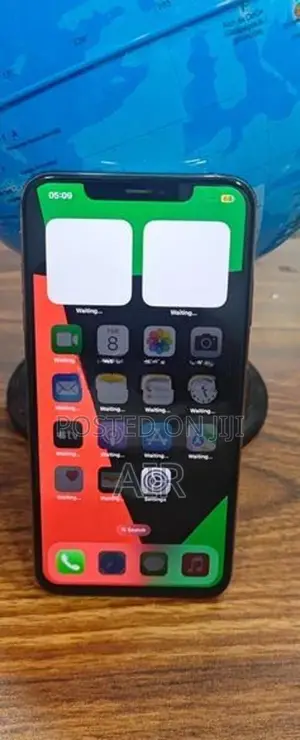 Apple iPhone XS Max 256GB (Used)