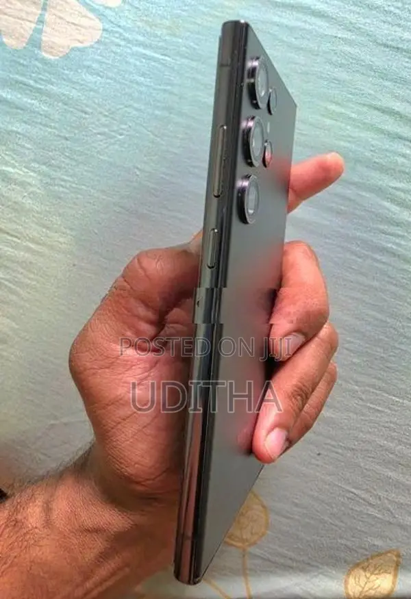 Samsung Galaxy S23 Ultra (Used)