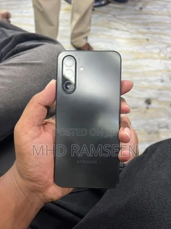 Samsung Galaxy A17 (Used)