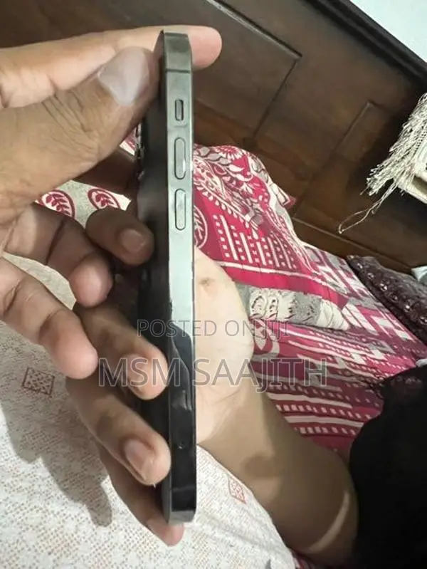 Apple iPhone 12 Pro (Used)