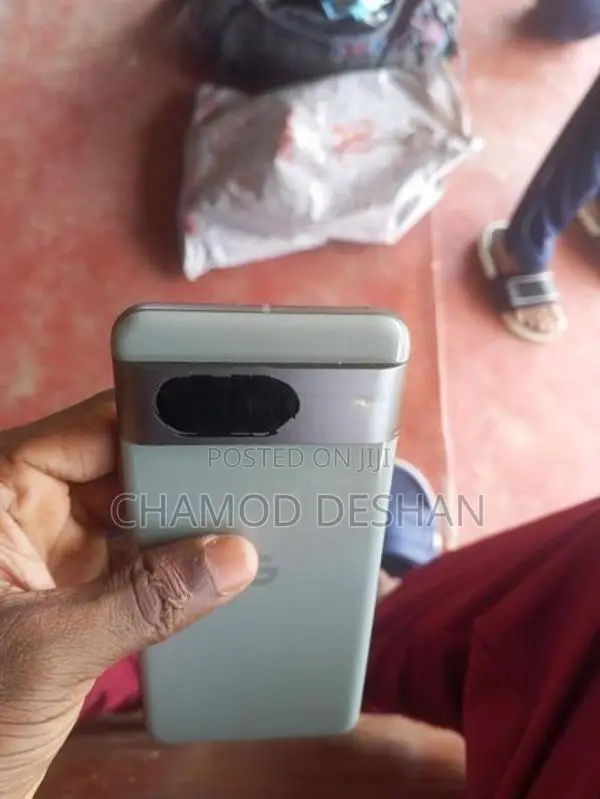 Google Pixel 8 (Used)