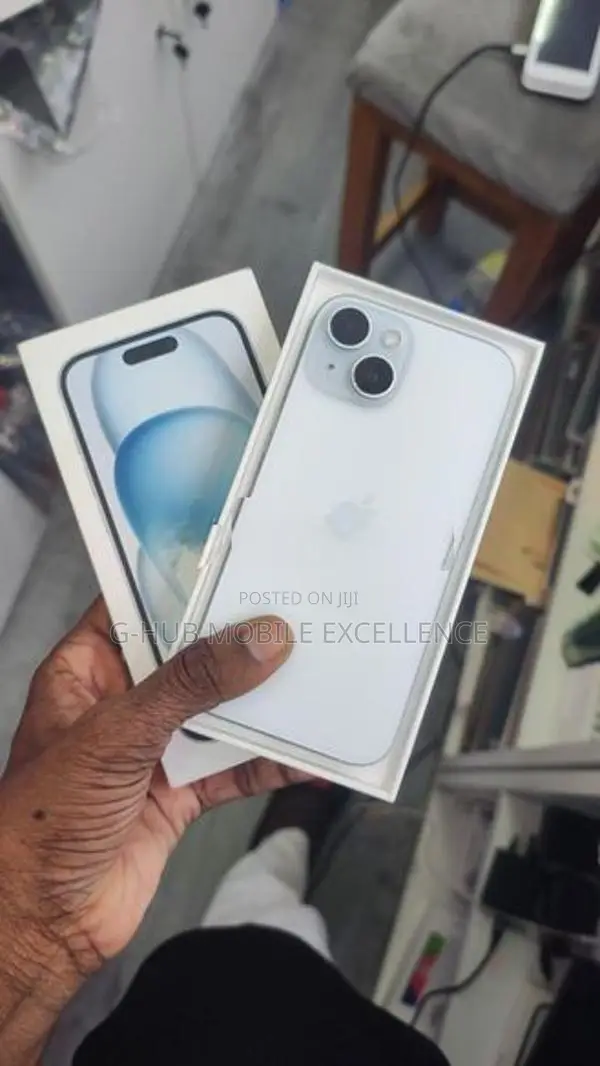 Apple iPhone 15 128GB (Used)