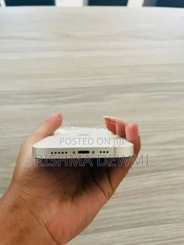 Apple iPhone 14 (Used)