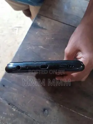Vivo Y17 (Used)