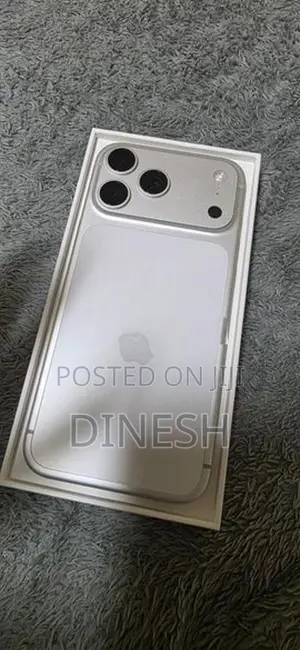 Apple iPhone 17 Pro Max I (Used)