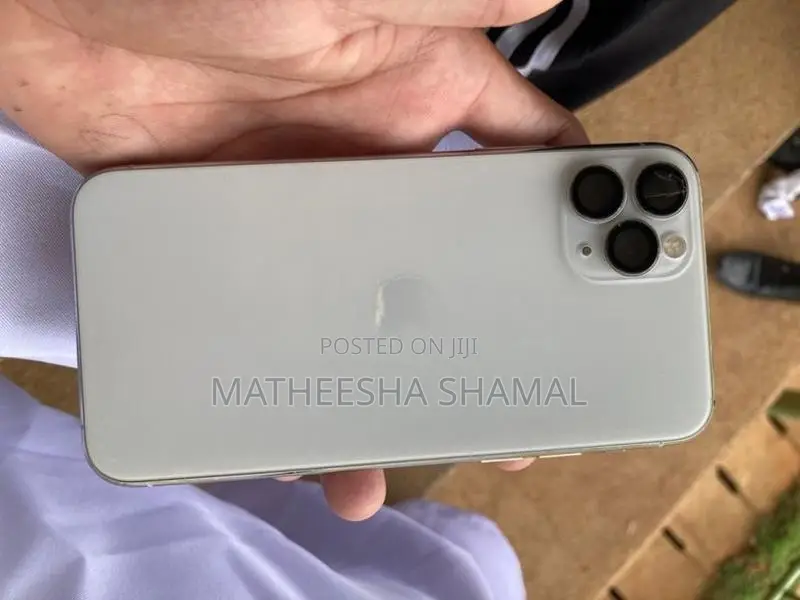 Apple iPhone 11 Pro (Used)