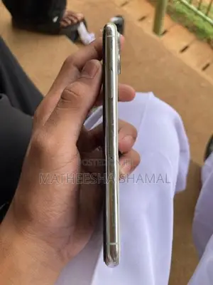 Apple iPhone 11 Pro (Used)