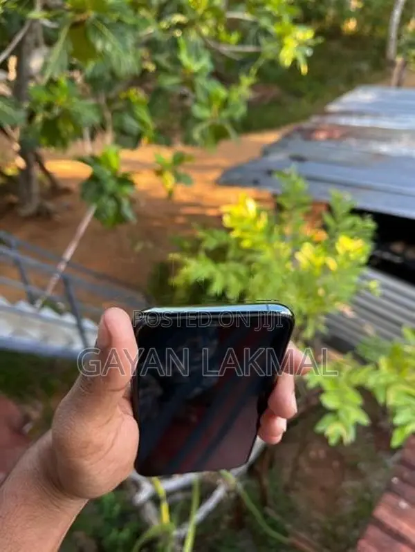 Apple iPhone 11 Pro (Used)